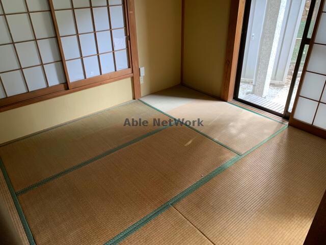 物件内観写真13　(1階和室)