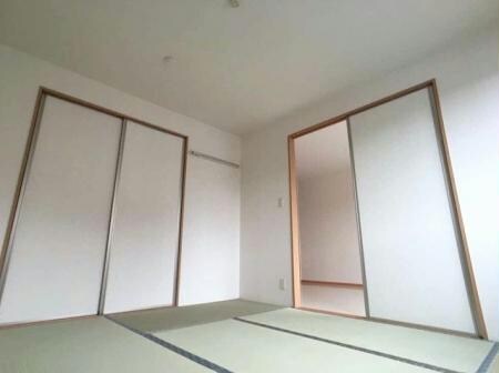 物件内観写真10　(和室→洋間へ変更)