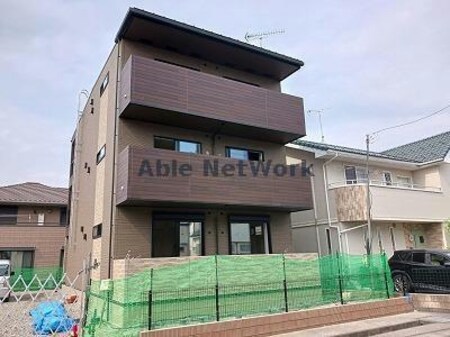 メゾン・アムール（熊谷市新堀）外観写真