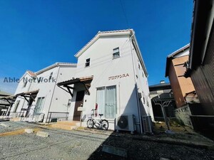 プロヴァンス北口外観写真