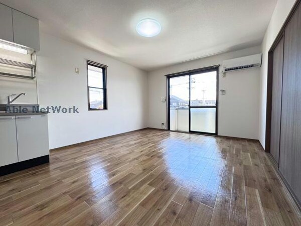 リビングダイニング