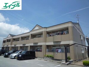 クイーンズコートＡ棟外観写真