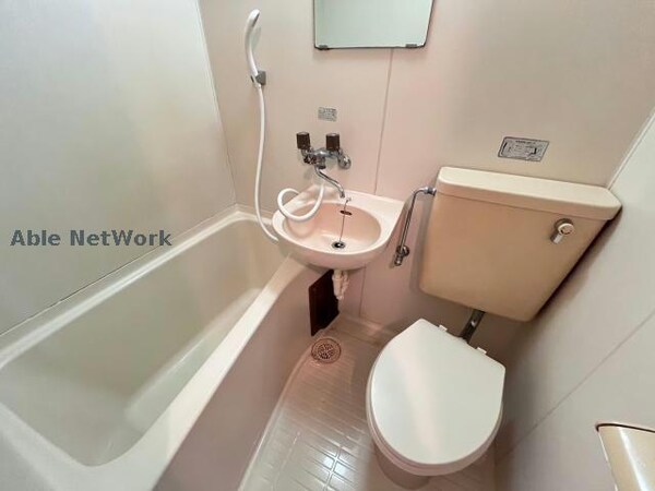 バス／シャワールーム等