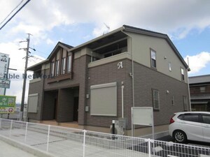 フレックス津外観写真