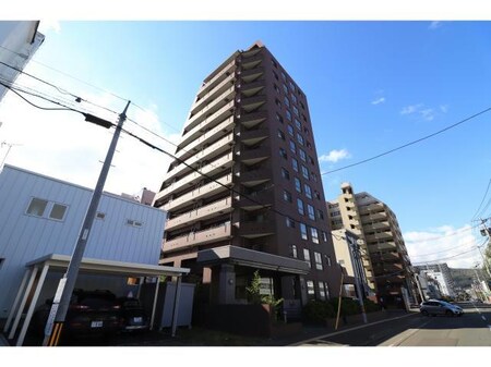 三和マンション外観写真