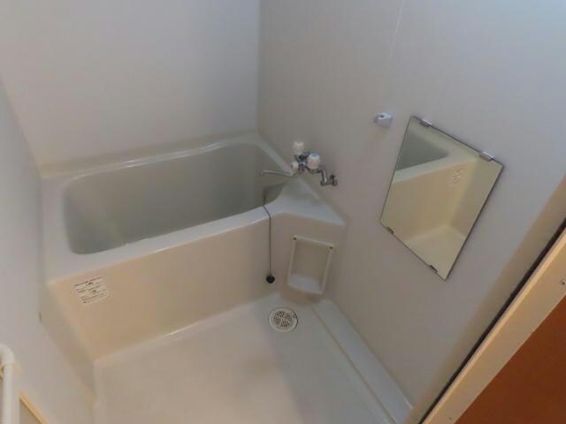 Ｒｅａｌｉｚｅのバス