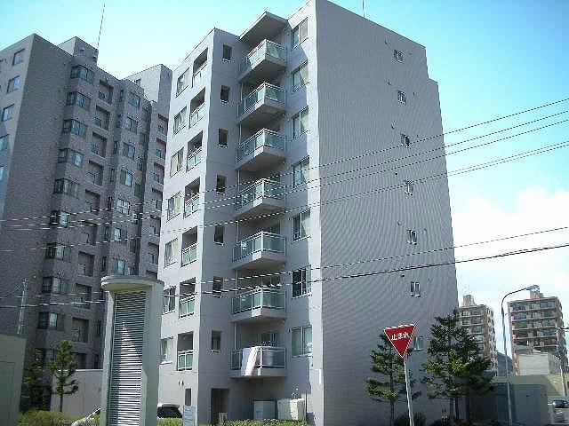 伏見サンタウン５号館