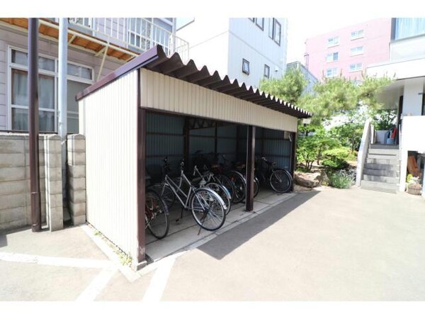 駐輪場