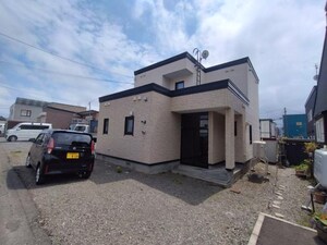 新川西５条４丁目戸建外観写真