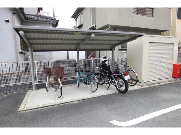 駐輪場