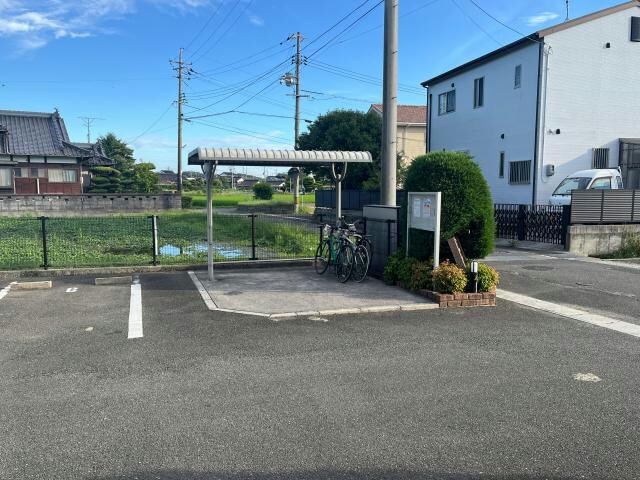 物件外観写真3　(A)