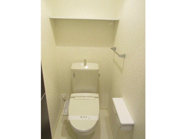物件内観写真9　(トイレ)