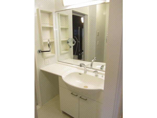 物件内観写真10　(洗面)