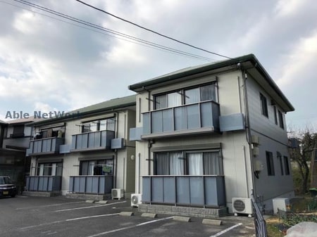 シャーメゾン湯布田外観写真