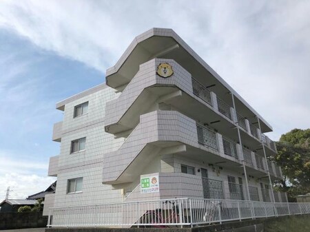 ビバライフ若山外観写真