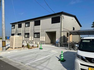 ドマーニ東須恵外観写真