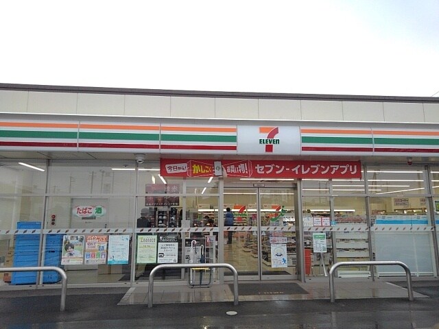 物件内観写真16　(セブンイレブン筑西玉戸店まで800m)
