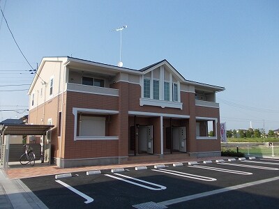 エレガンスＥの物件外観写真