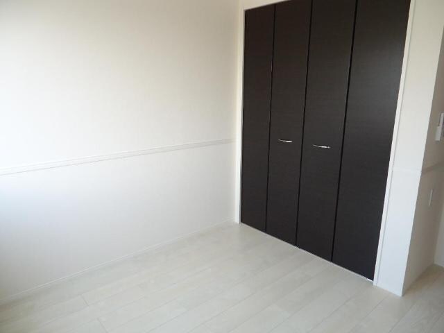 物件内観写真10　(北側洋室)