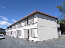 グランメゾン岡芹の外観写真