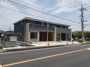 カレントハウス外観写真