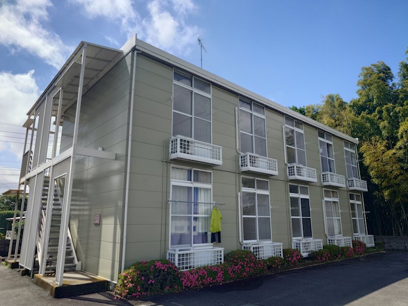 レオパレスプロウグレス外観写真