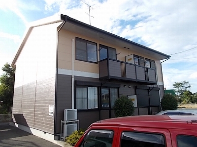 ファミールフジＢ