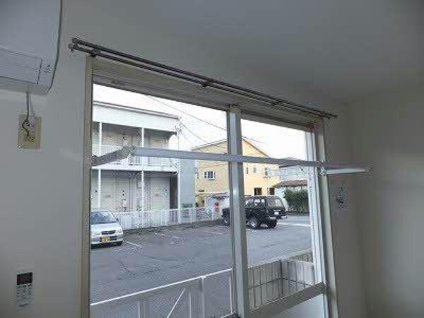 その他設備(室内物干し)