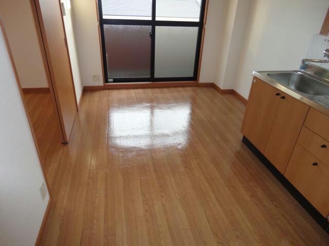 リビングダイニング