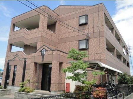 ラピュタ（曙町）外観写真