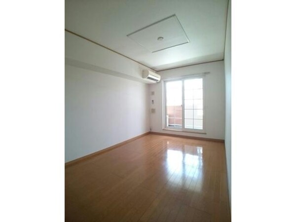 リビングダイニング