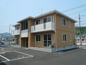 Ｒｉｖｅｒ　Ｃｏｕｒｔ　Ⅰ棟外観写真