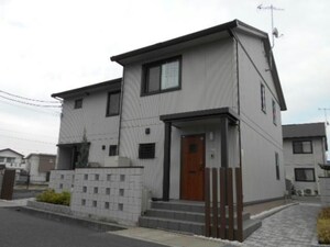 タウンハウスグラン東深津　A棟外観写真