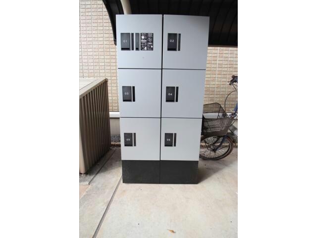 物件内観写真11　(宅配BOX)