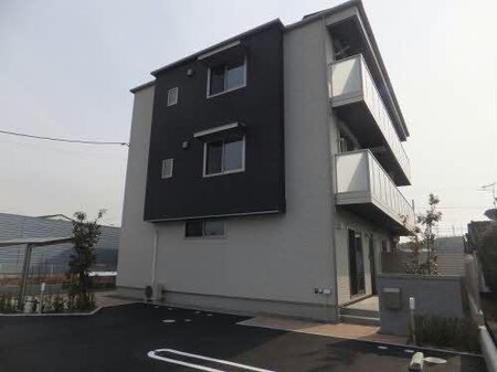 グランべレオ新涯外観写真