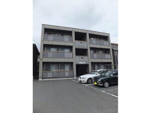 グランドハイツ富士　Ｂ棟外観写真