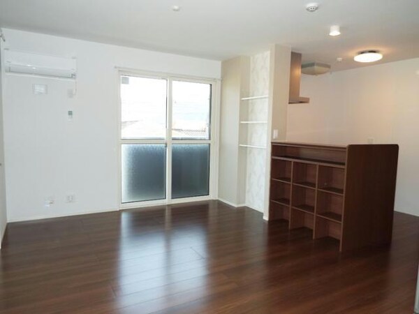 リビングダイニング