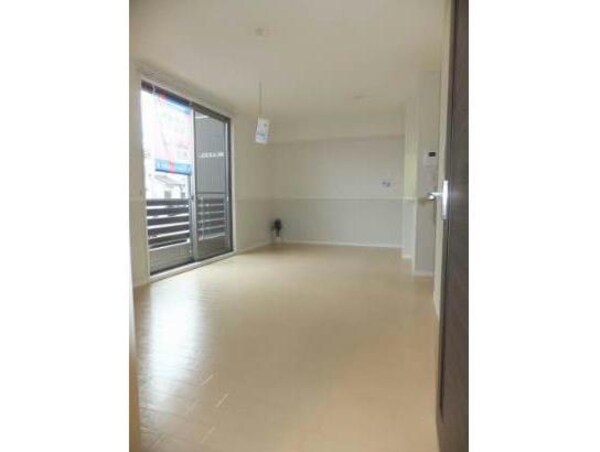 リビングダイニング