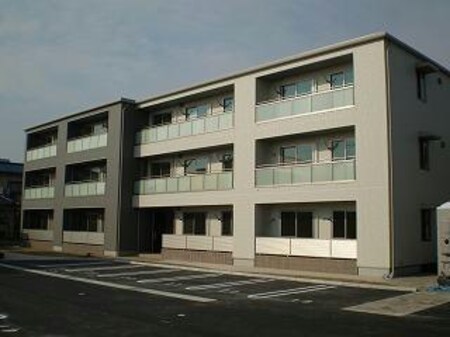 グランマスト多治米　Ｂ棟外観写真