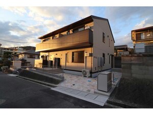 カーサフェリーチェⅡ（久松台）外観写真