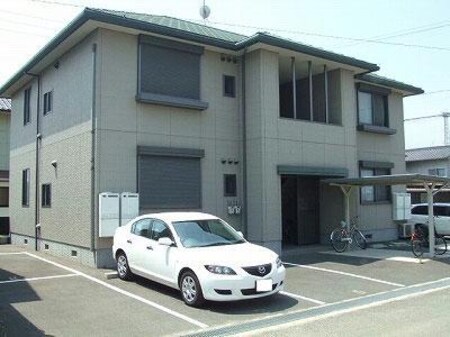 シャーメゾン行則外観写真