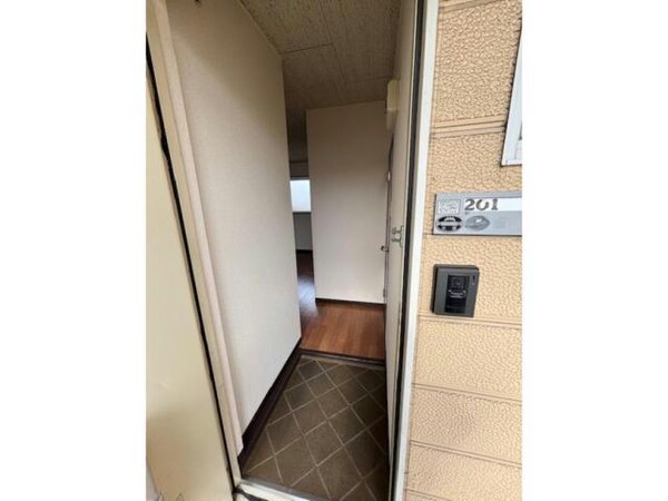 玄関回り