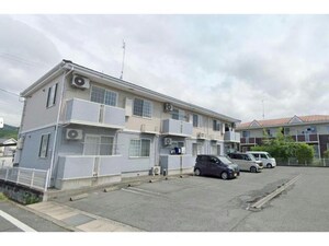 ハイブリッヂハピネスA外観写真