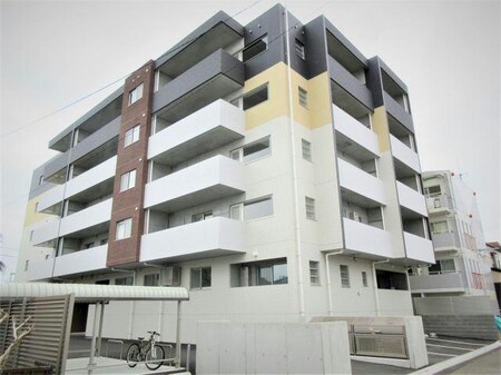 アルテマイスター堀川外観写真