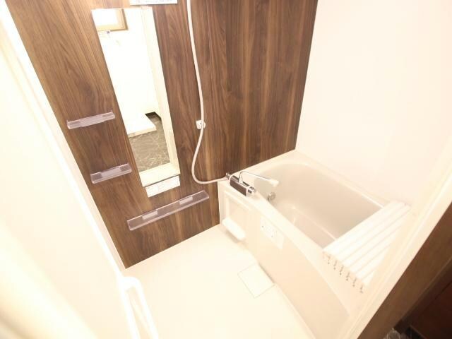 物件内観写真11　(※モデル)