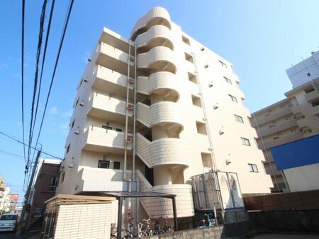 ism(宮崎駅徒歩5分）外観写真