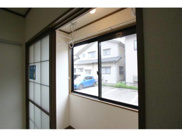 物件内観写真19　(サンルーム)