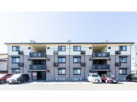 ロイヤルコート北町外観写真