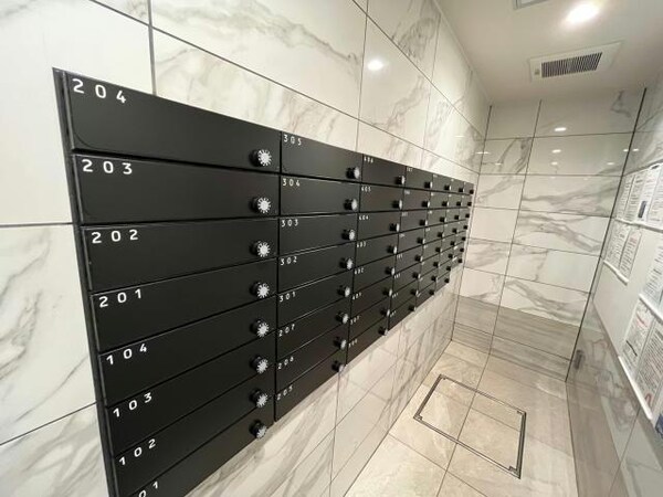 建物設備(集合郵便受け)