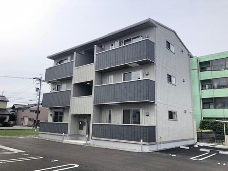 ルノアール外観写真